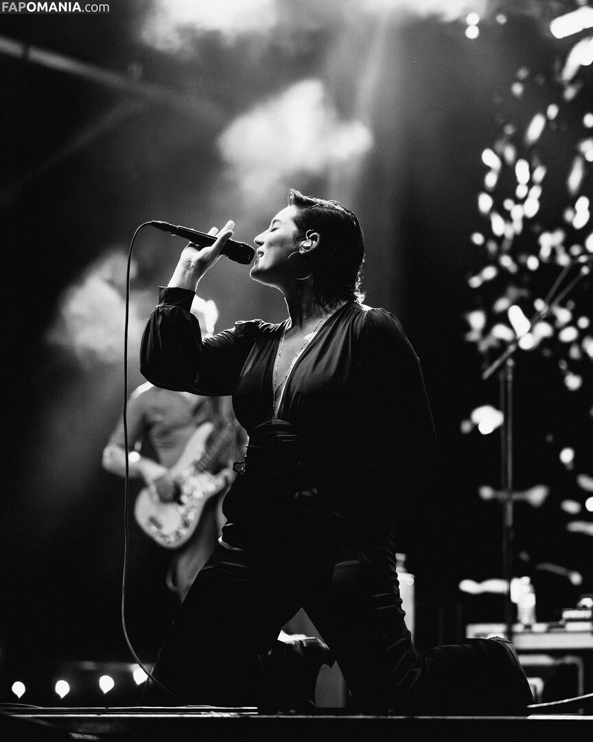 Sammy Rae / sammyraemusic / sammyyrae Nu OnlyFans  Foto vazada #6