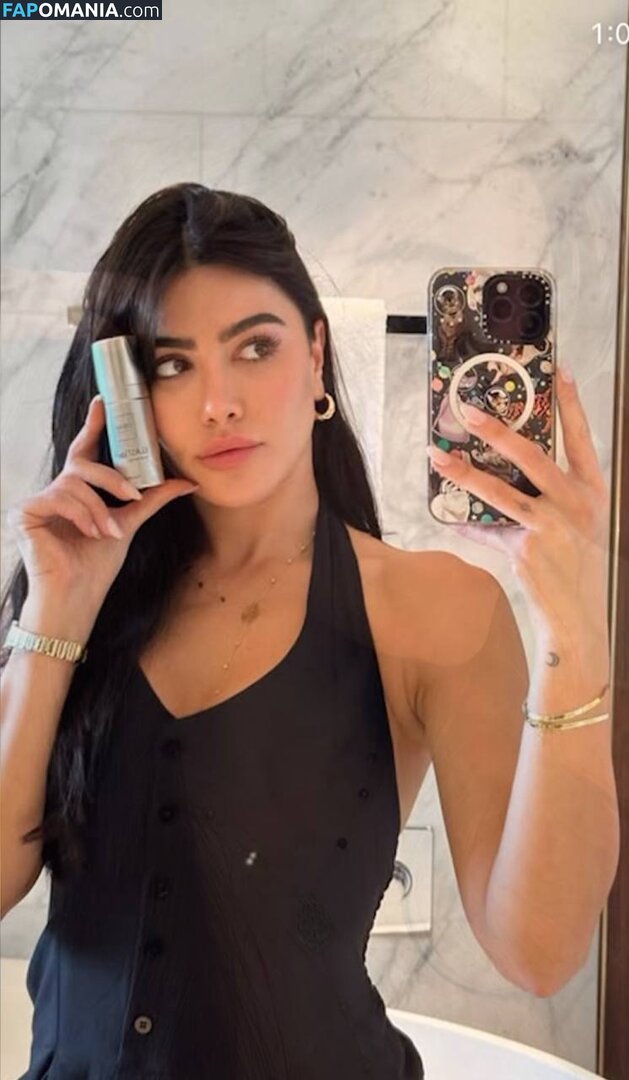 Sara Hesri / sarahesri Nu OnlyFans  Foto vazada #4