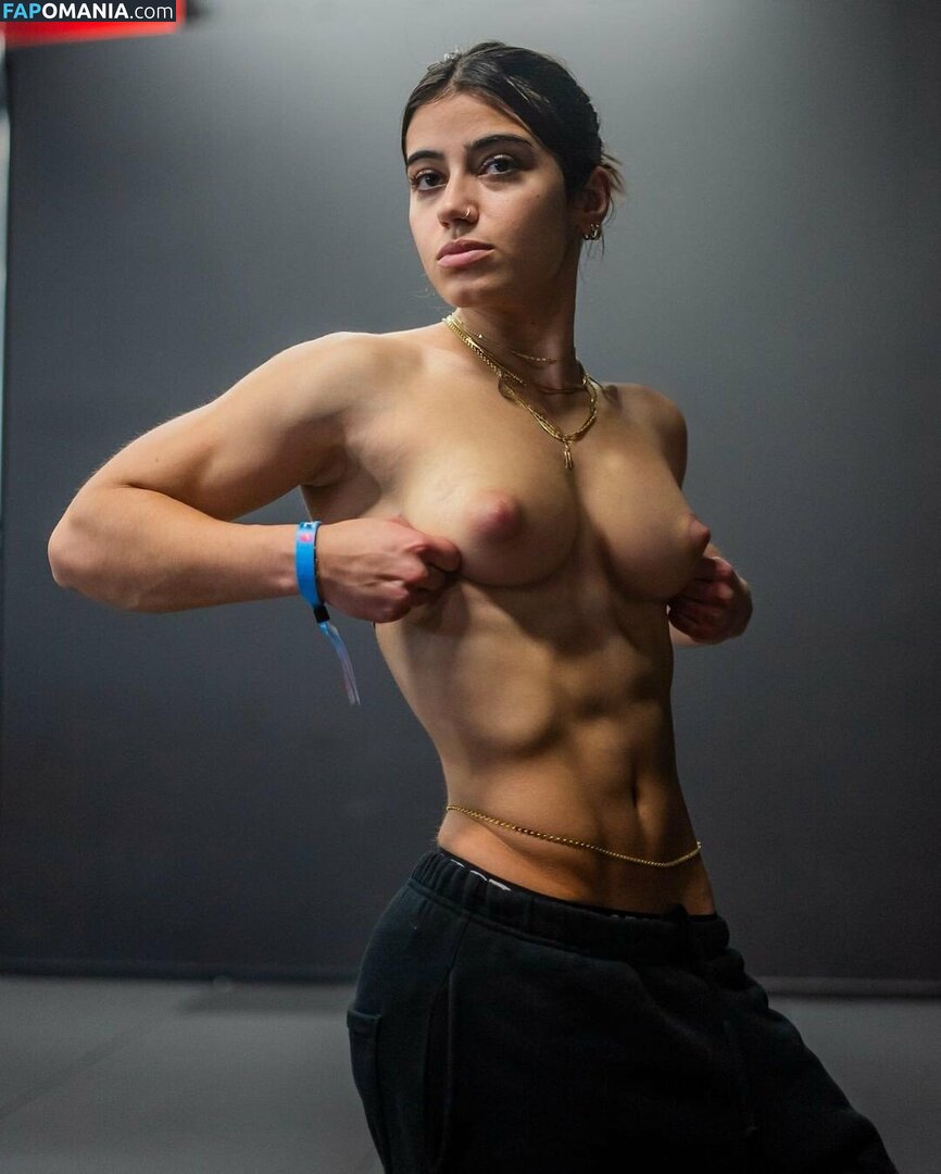 Sara Saffari Deepfake / sara_saffari / sarasaffari__ Nu OnlyFans  Foto vazada #3