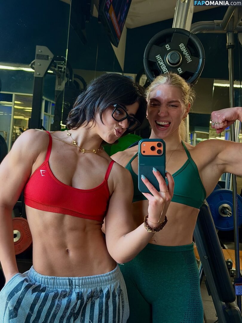 Sara Saffari / sarasaffari__ Nu OnlyFans  Foto vazada #398