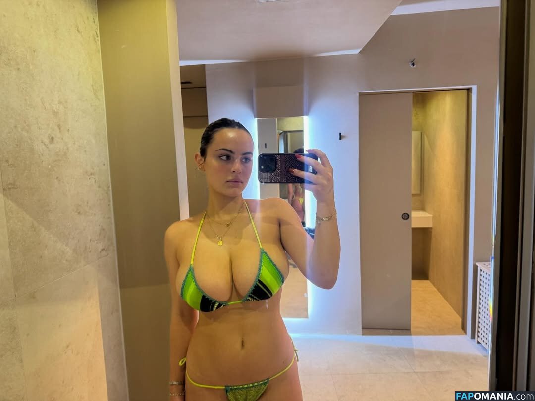 Sarabella Harris / iamsarahharris / sarabellaharriss / sexiisariii777 Nu OnlyFans  Foto vazada #409