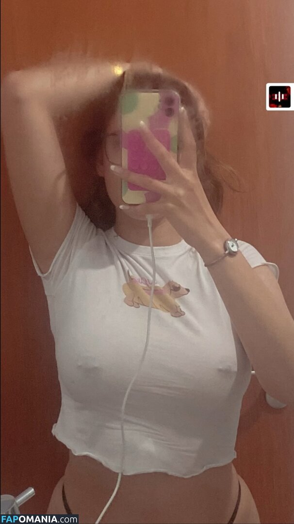 Sarah Beatriz / Sbfuscarini / sbfuscarini1 Nu OnlyFans  Foto vazada #6