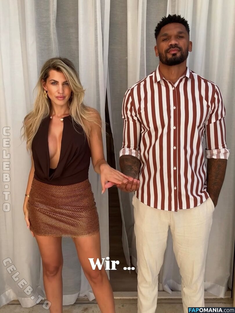 Sarah Harrison / sarah.harrison.official Nu OnlyFans  Foto vazada #1