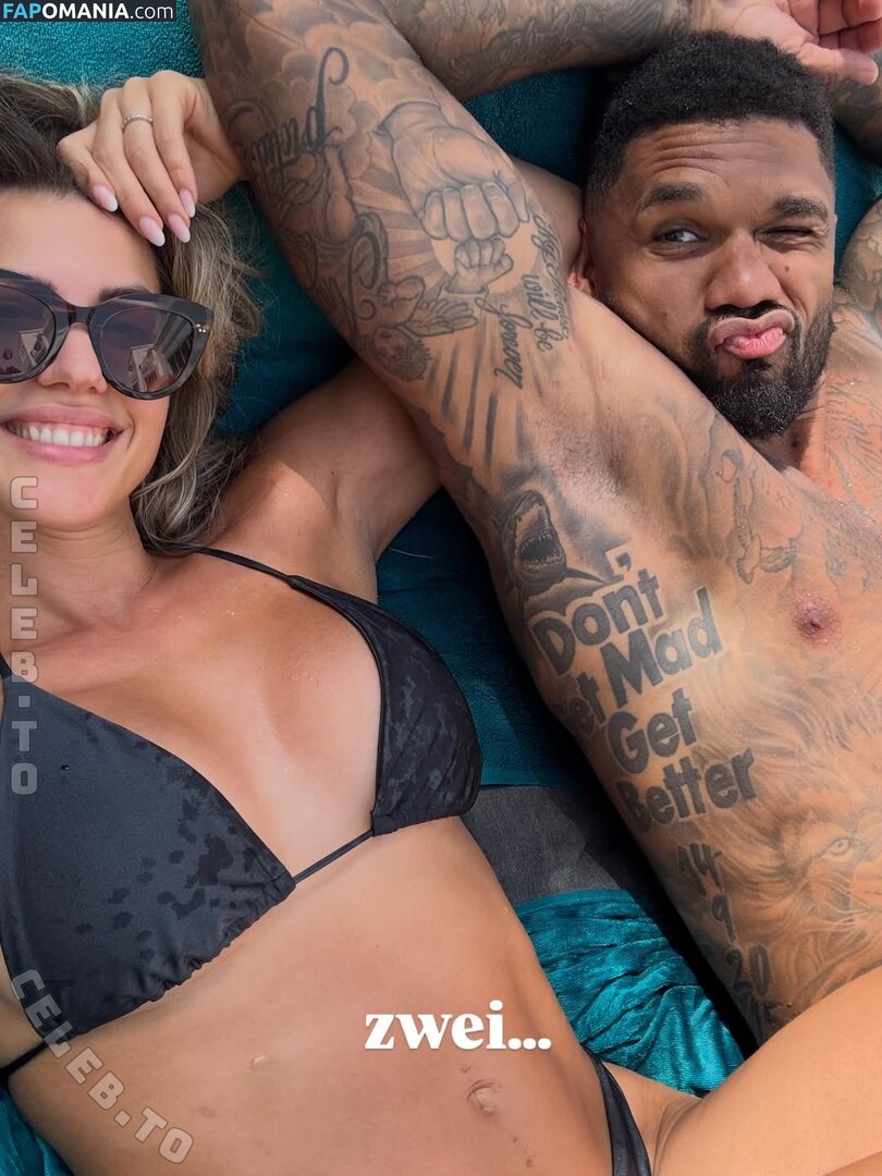 Sarah Harrison / sarah.harrison.official Nu OnlyFans  Foto vazada #2