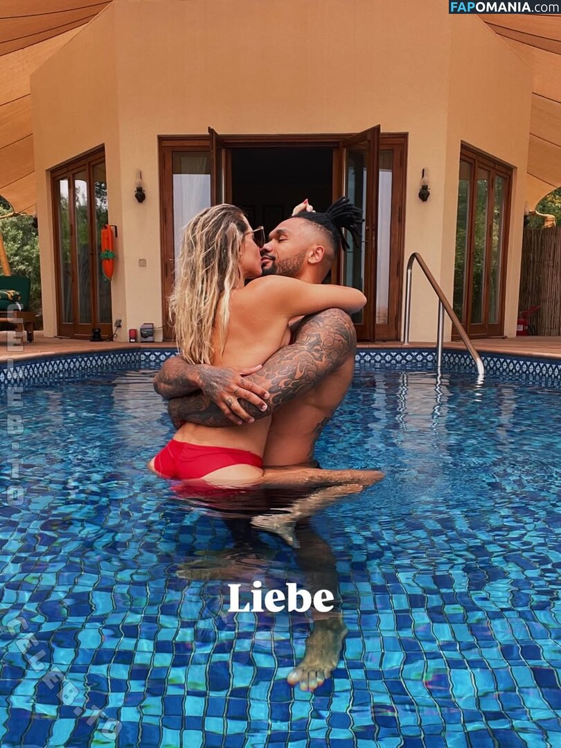 Sarah Harrison / sarah.harrison.official Nu OnlyFans  Foto vazada #3