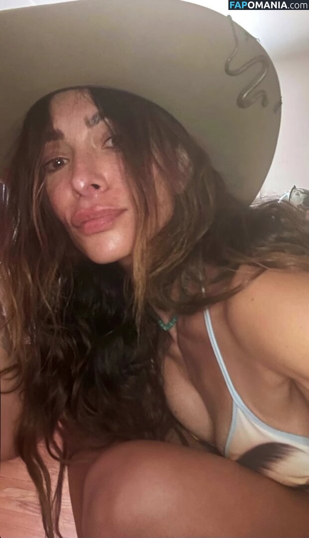 Sarah Shahi / SarahShahi Nu OnlyFans  Foto vazada #215