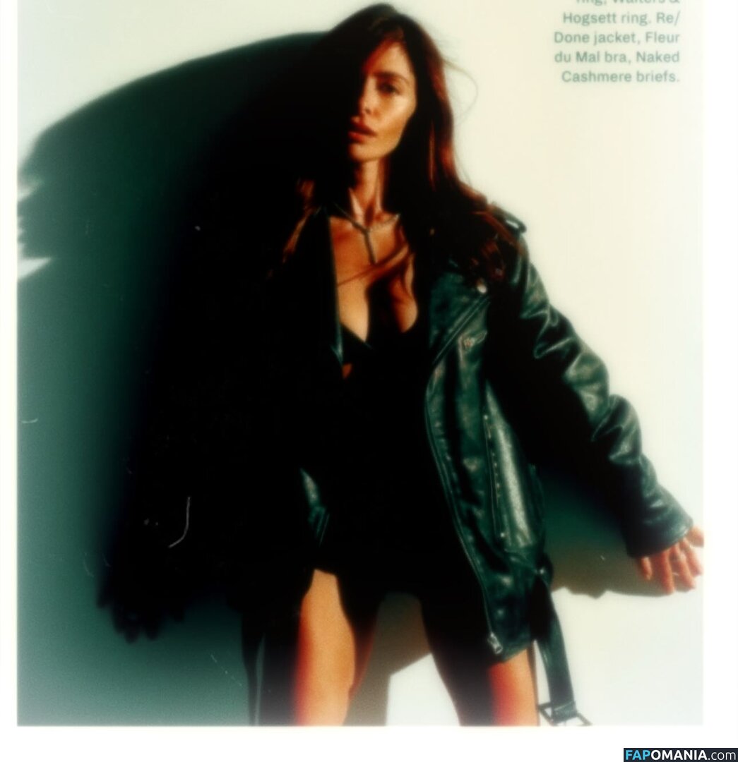Sarah Shahi / SarahShahi Nu OnlyFans  Foto vazada #222