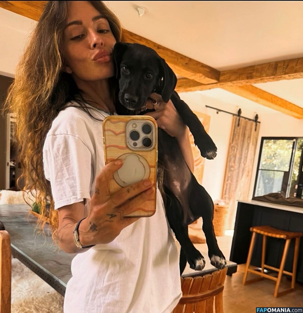 Sarah Shahi / SarahShahi Nu OnlyFans  Foto vazada #225