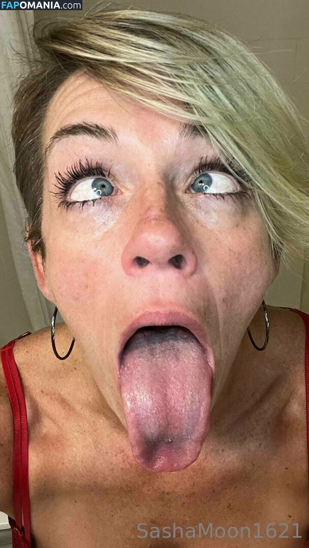 Sasha Sins / Sashamoon1621 / sashasins444 Nu OnlyFans  Foto vazada #8