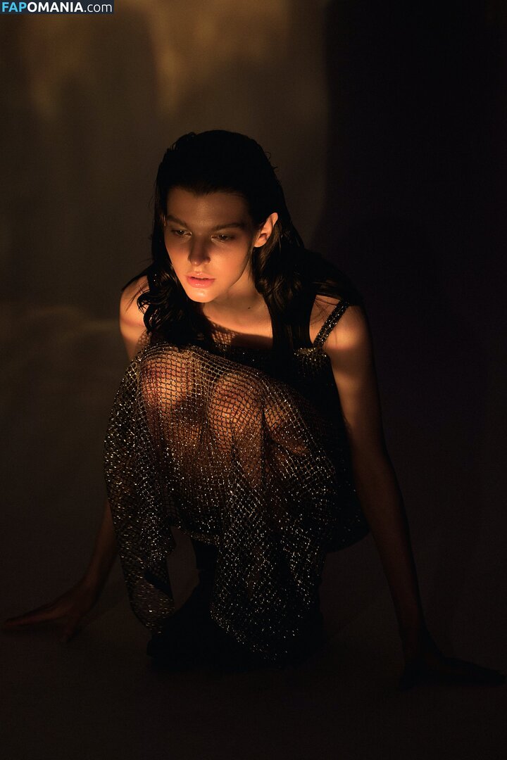 Sasha Zotova / shuzolotova Nu OnlyFans  Foto vazada #4
