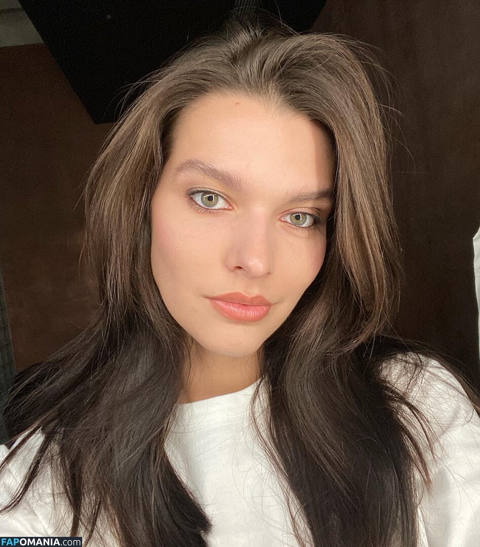 Sasha Zotova / shuzolotova Nu OnlyFans  Foto vazada #13