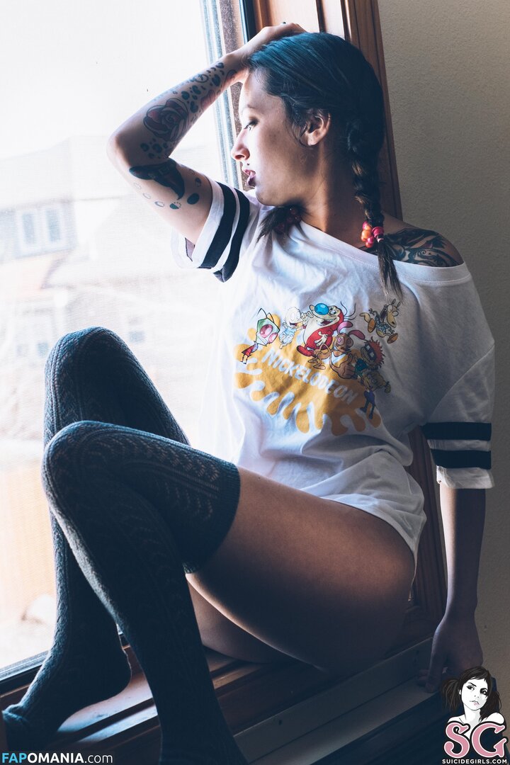 Sassafrass / _sassafrass / definite.bad.idea Nu OnlyFans  Foto vazada #2