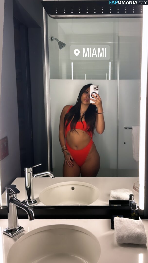 SassySounds ASMR / SassysoundsASMR / sassyselenaaaa / selenaaasasmr Nu OnlyFans  Foto vazada #71