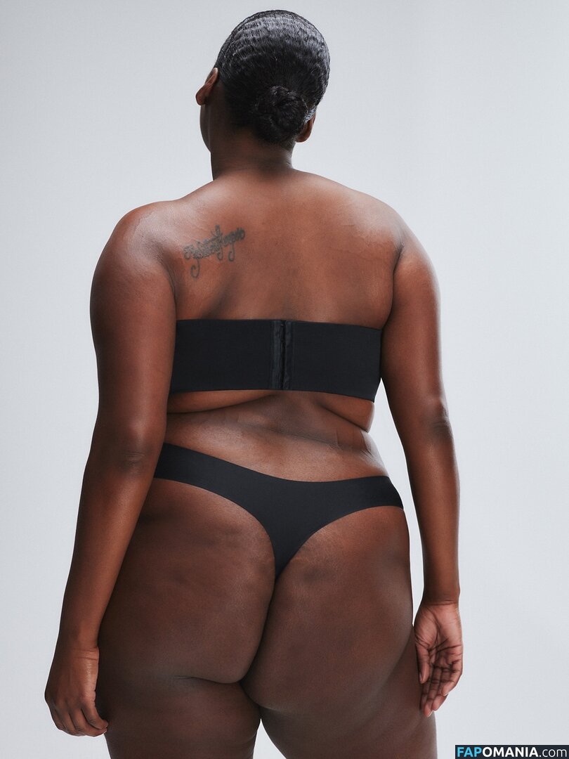 savagexfenty Nu OnlyFans  Foto vazada #5