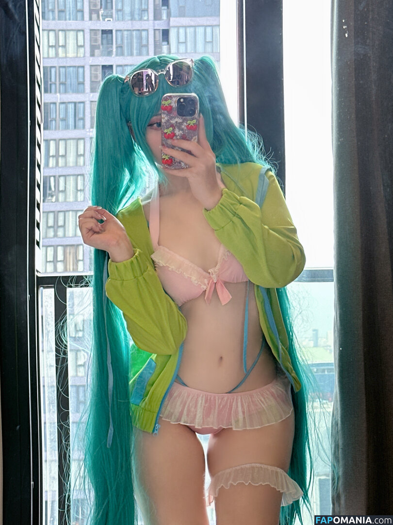 Saya Scarlet / SayaScarlet01 / saya_scarlet / sayascarlet Nu OnlyFans  Foto vazada #296