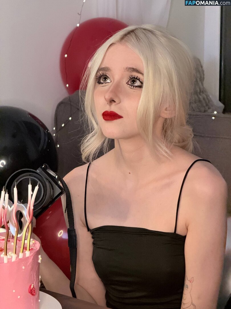 isla-moon / sayamoon Nu OnlyFans  Foto vazada #2