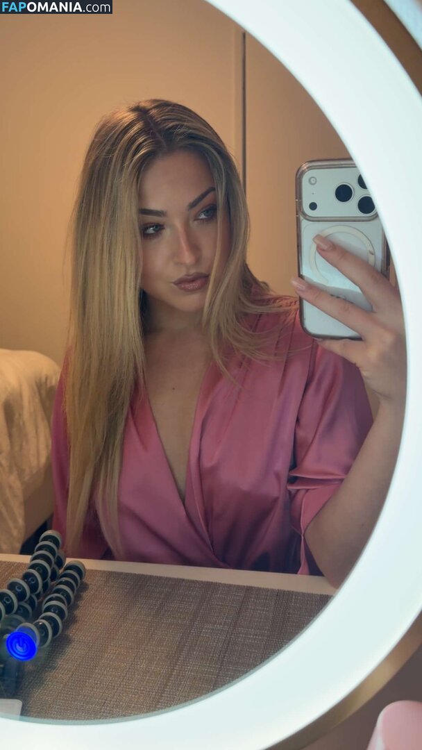 Scarlet Aviram / scarletaviram Nu OnlyFans  Foto vazada #84