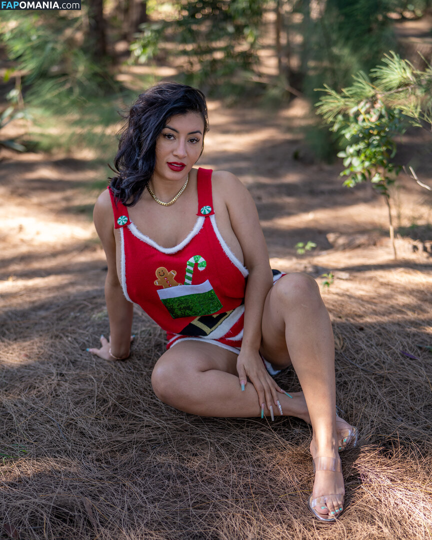 Selena Adams / officialselenaadams4 / selenaadams69 Nu OnlyFans  Foto vazada #88