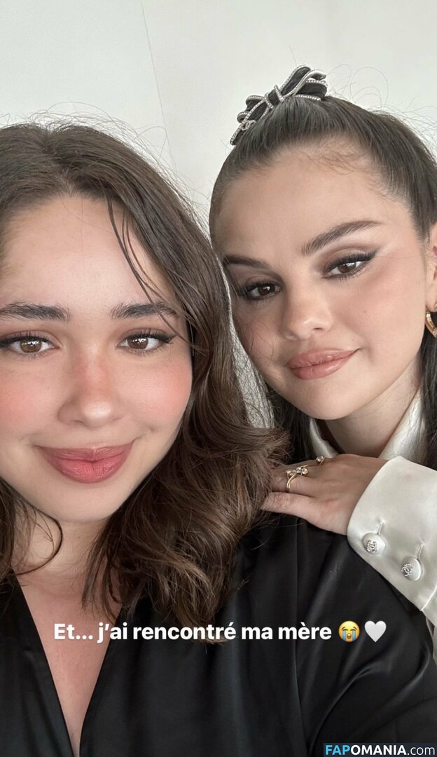 Selena Gomez Nu Foto vazada #126