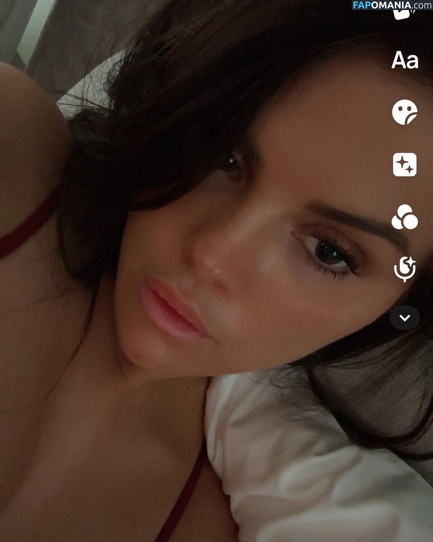 Selena Gomez Nu Foto vazada #219