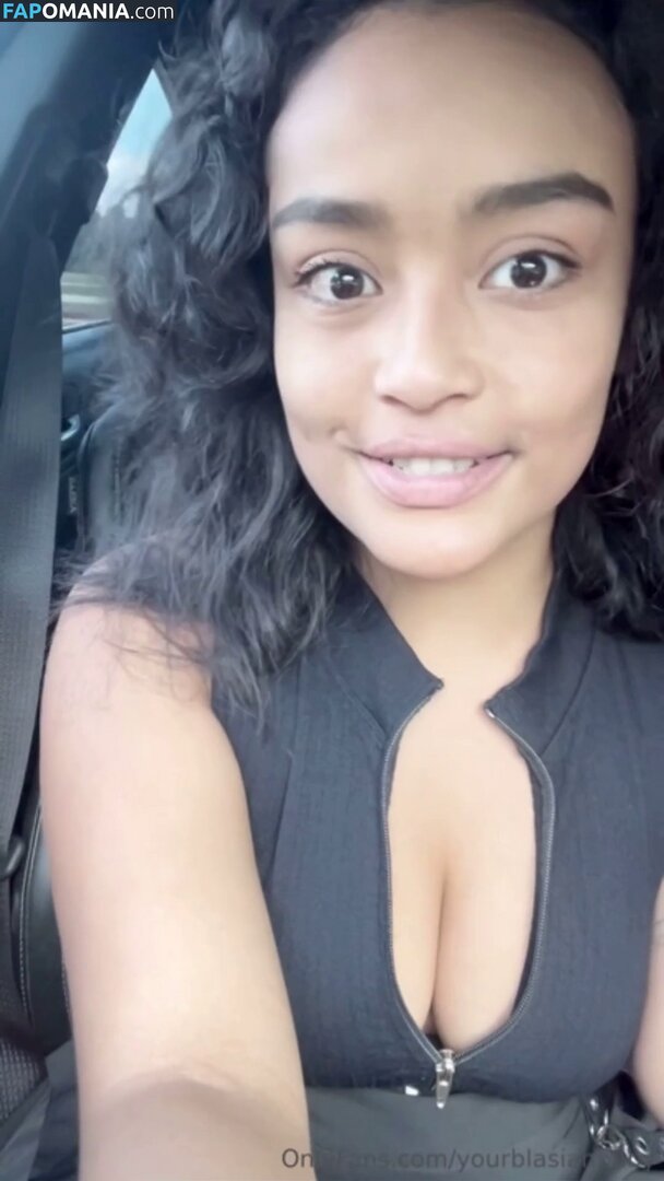 Self Booba Licking Videos / lizzobeeating Nu OnlyFans  Foto vazada #8