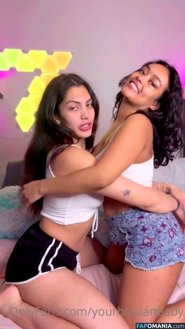 Self Booba Licking Videos / lizzobeeating Nu OnlyFans  Foto vazada #21