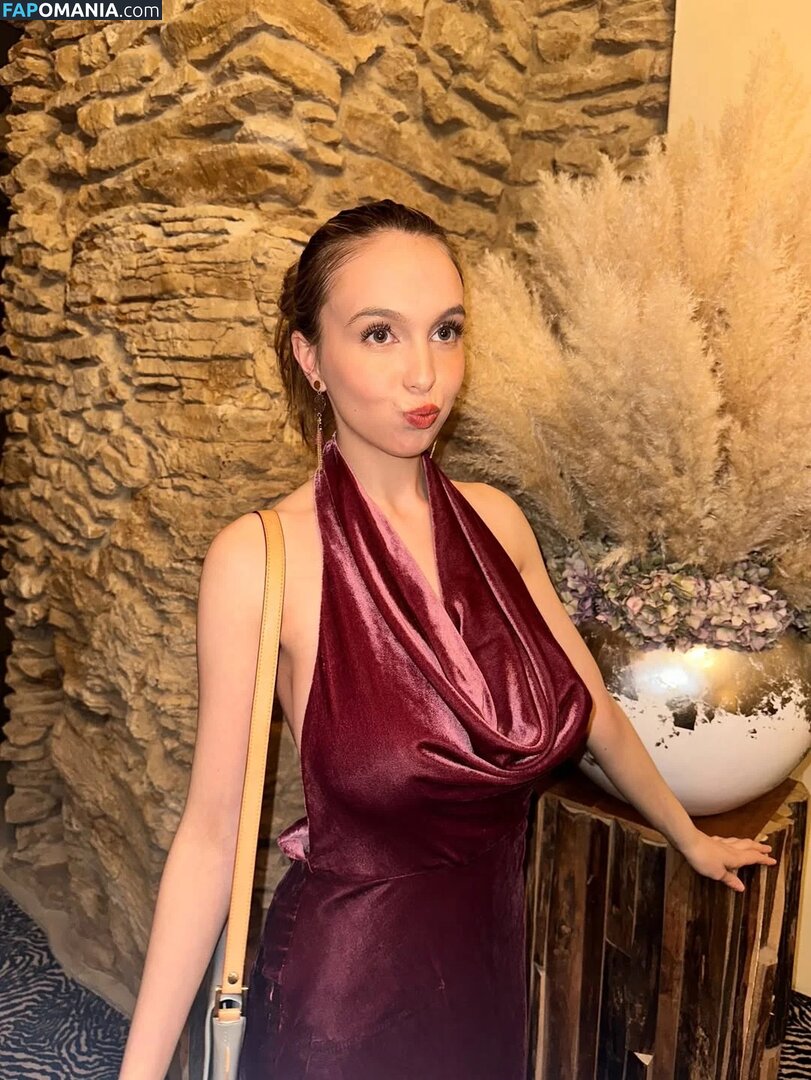 Serena Skybourne / https: / serenaskybourne Nu OnlyFans  Foto vazada #33