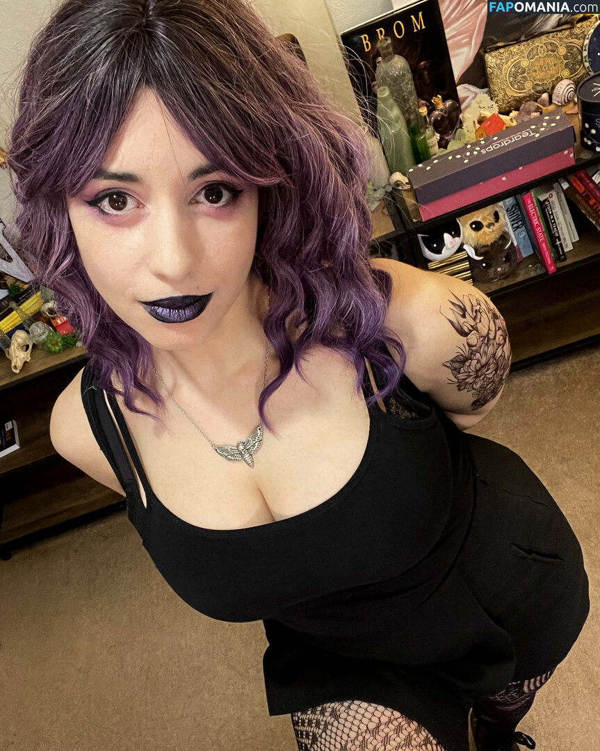 Sfw Big Tits / fullerbustbestie / https: Nu OnlyFans  Foto vazada #7