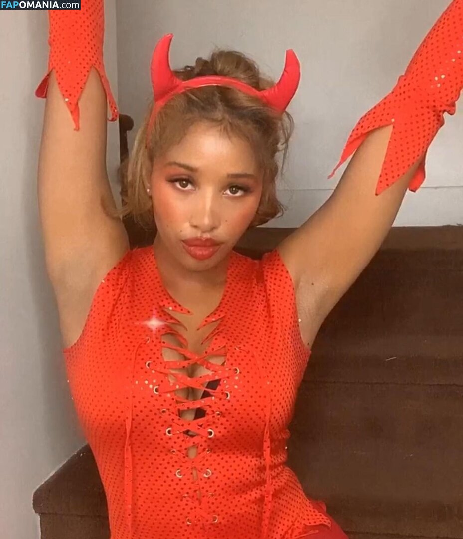 SaintShalyn / Sha_Griff, SaintShalyn Nu OnlyFans  Foto vazada #5