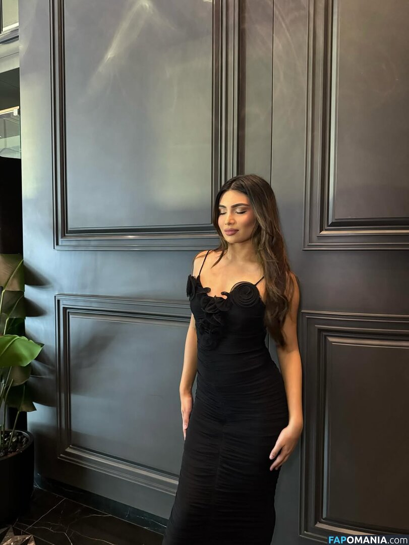 Shabreen Meerasafeer / shabreensabeer Nu OnlyFans  Foto vazada #1