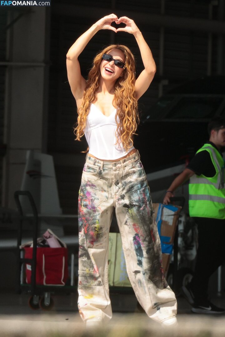 Shakira / shakkira Nu OnlyFans  Foto vazada #612