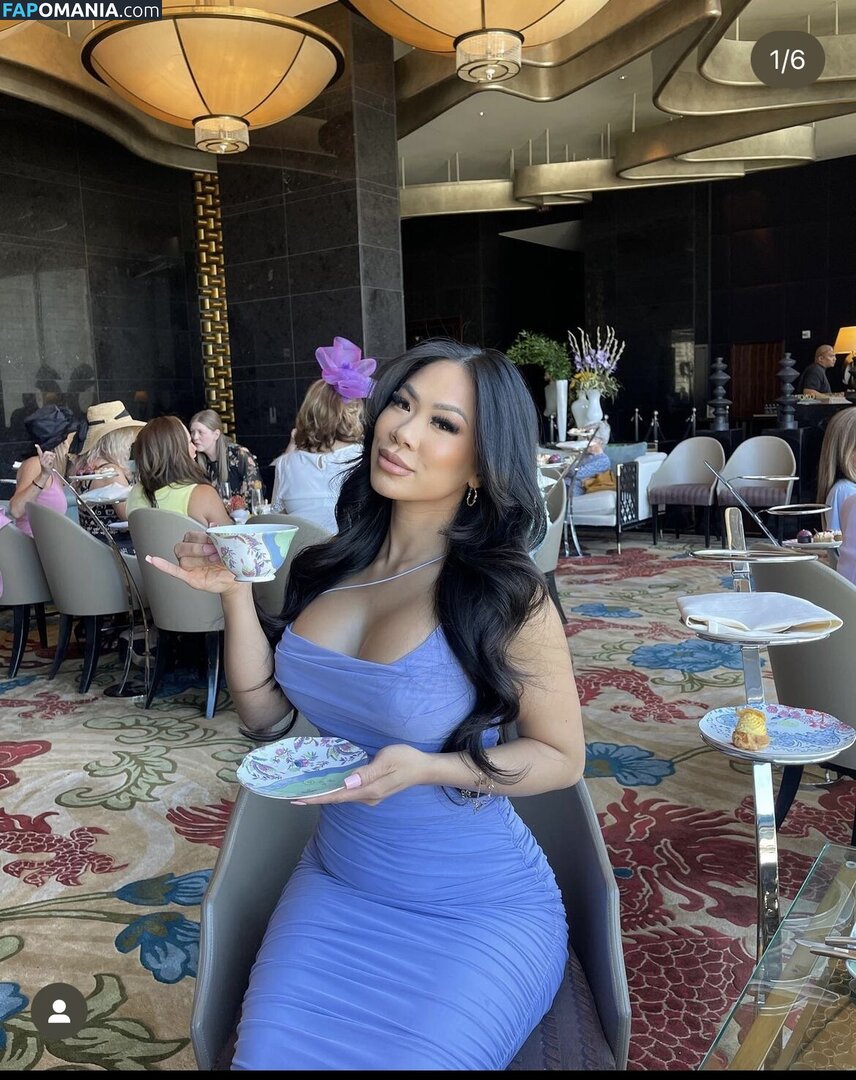 Sharon Tran / sharonntrann Nu OnlyFans  Foto vazada #2