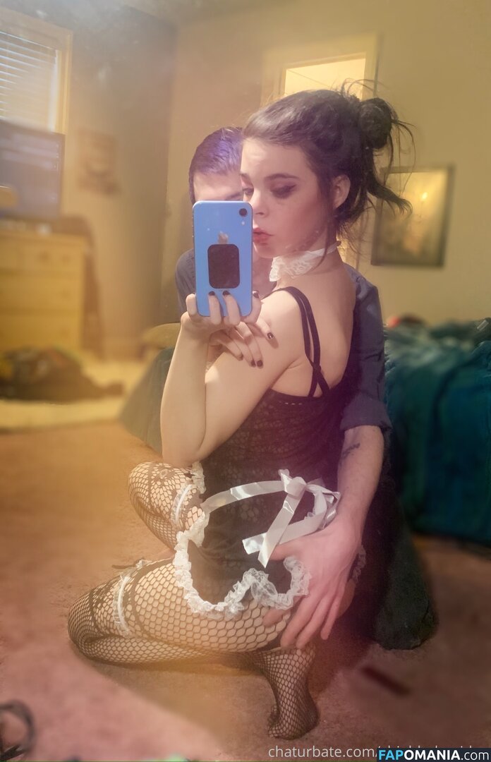 https: / shegavemethree / shieldedmaidenCB / the.donut.girl Nu OnlyFans  Foto vazada #119