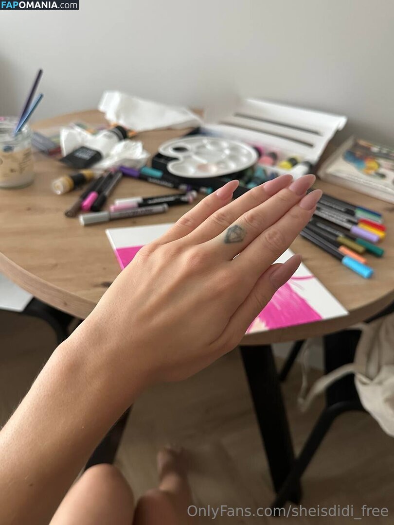 sheisdidi_free / sheisgoldie Nu OnlyFans  Foto vazada #24