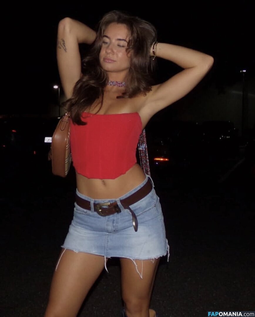 Shelby Abbott / shelbyabbott11 / simplyyhott Nu OnlyFans  Foto vazada #9