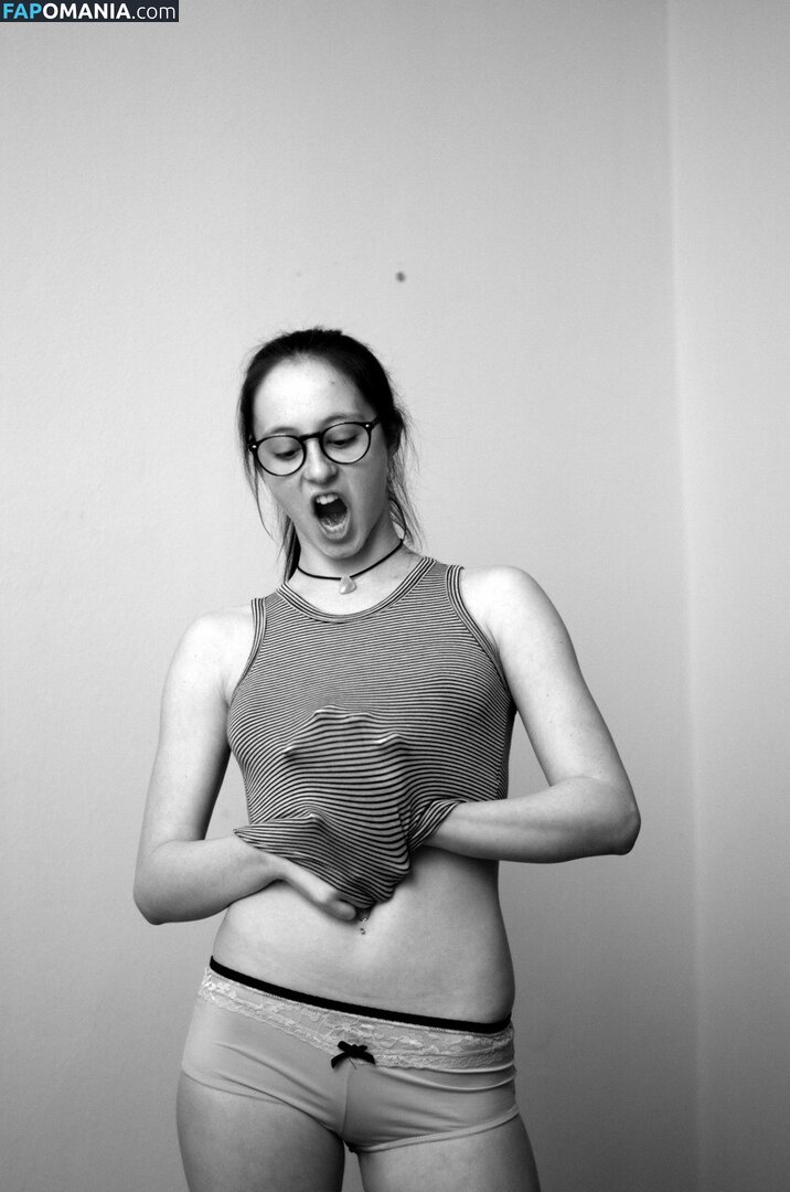 Girlfriend Reviews / Shelby / shelby_margaret / shelbyamerican Nu OnlyFans  Foto vazada #12