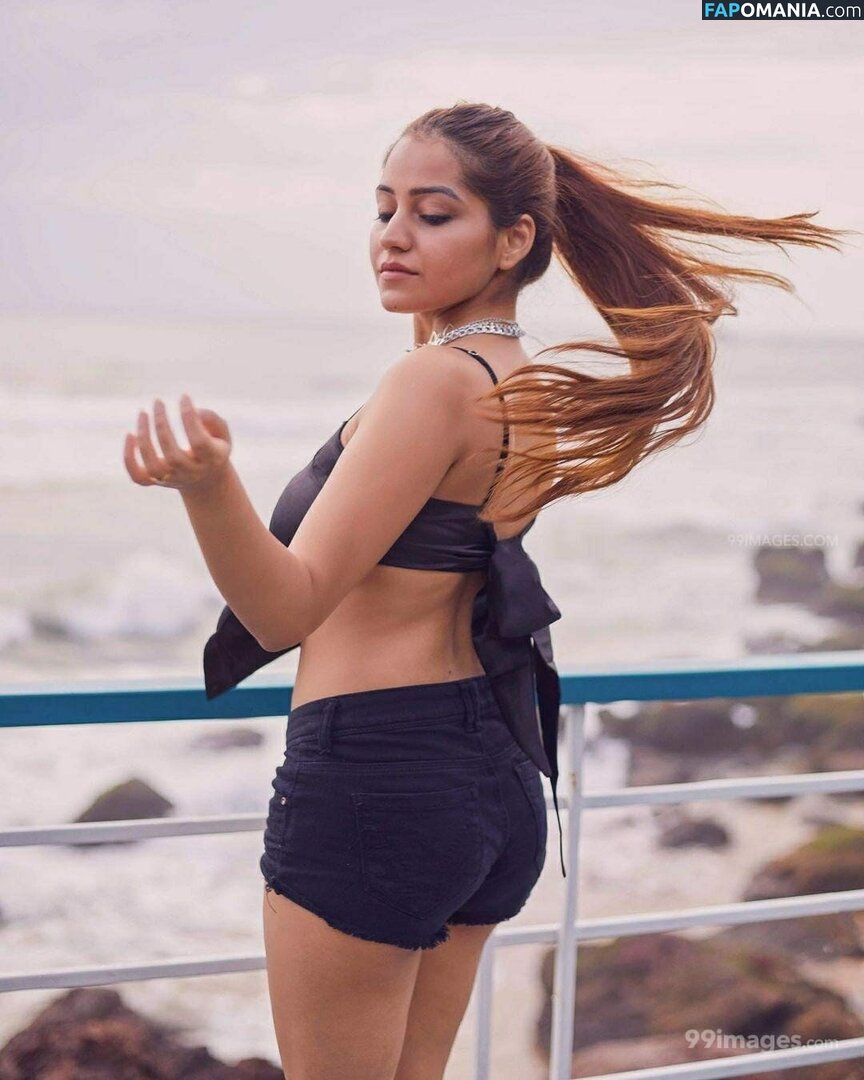Simran Kaur Hundal Nu OnlyFans  Foto vazada #31