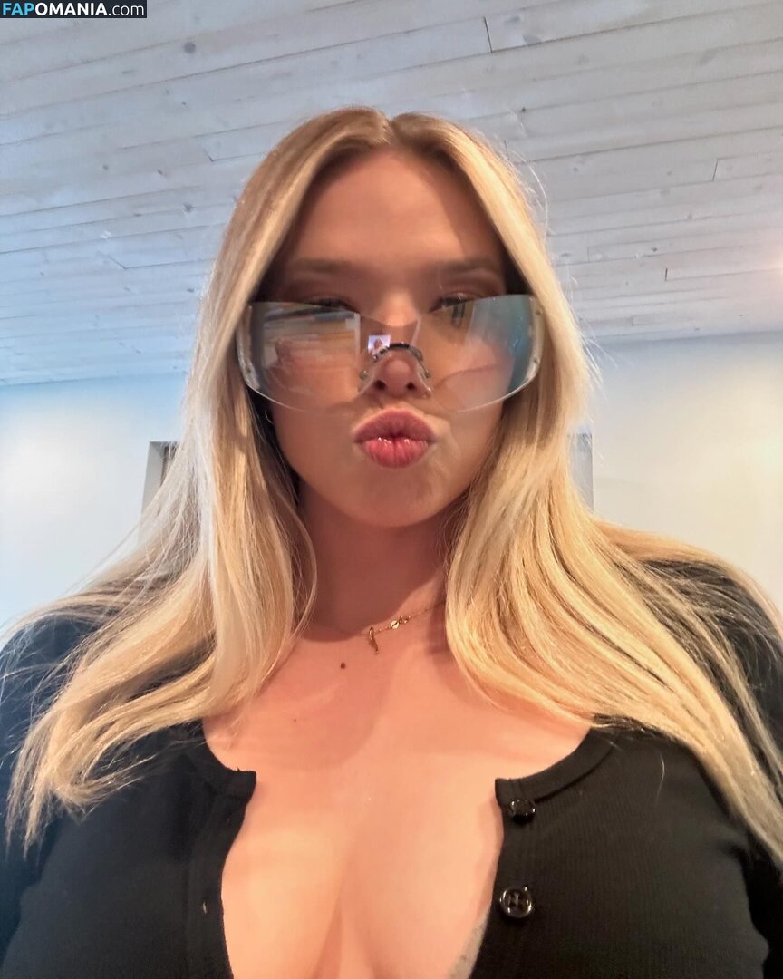 rapper / sinawynne Nu OnlyFans  Foto vazada #9