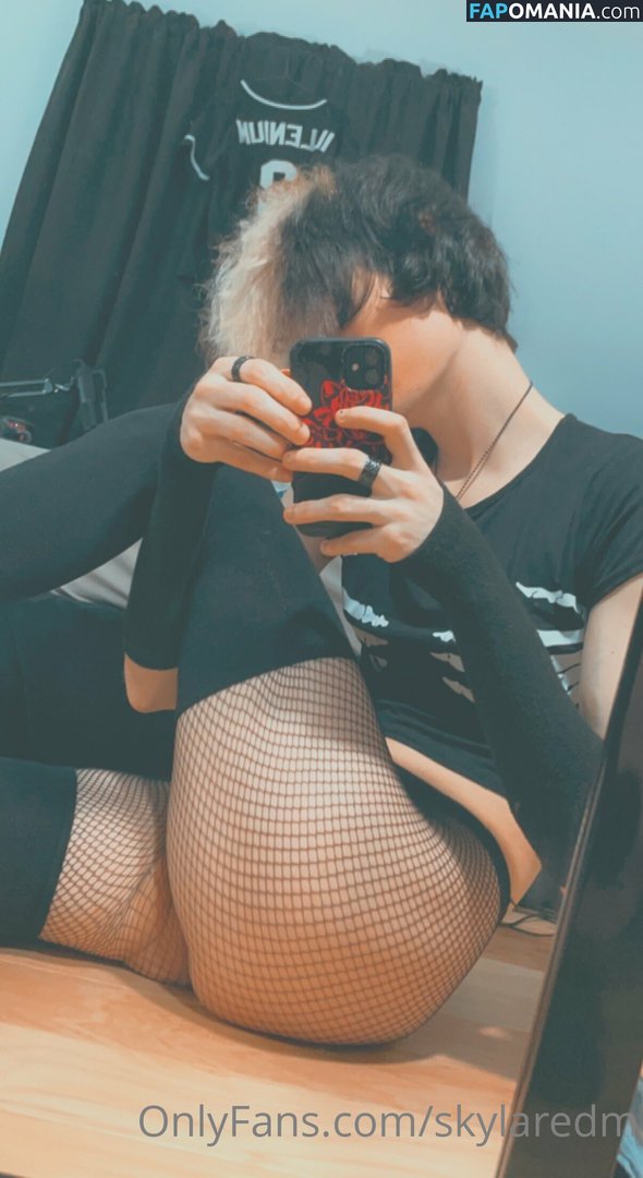skylaredm / skylaredm_ Nu OnlyFans  Foto vazada #7