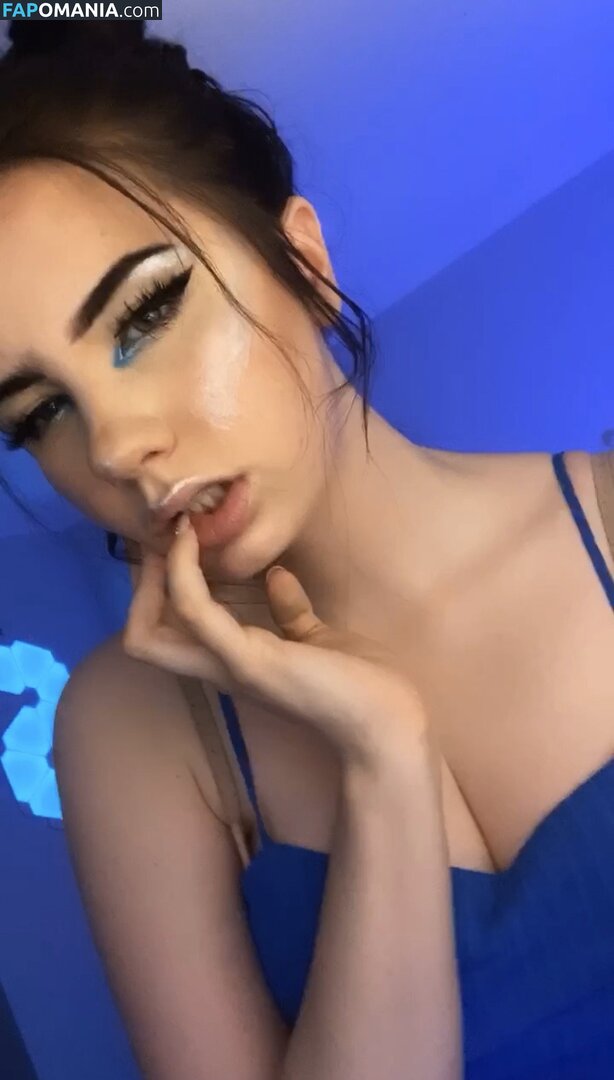 cyberhotcakes / sleppyy Nu OnlyFans  Foto vazada #1