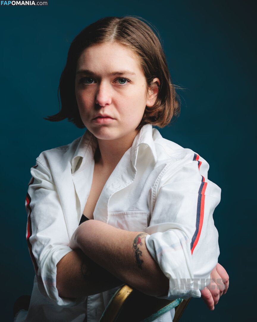 Lindsey Jordan / Snailmail Nu OnlyFans  Foto vazada #7