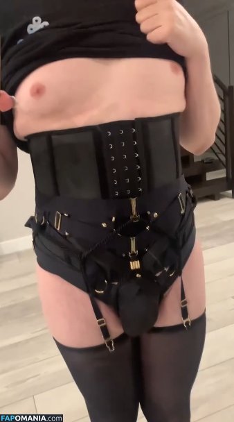 Sneaky / https: / sneakylol Nu OnlyFans  Foto vazada #2