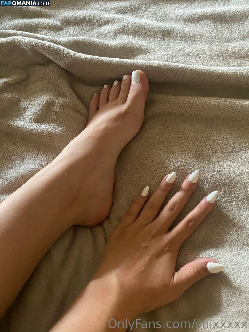 snixx / snixx.__ / snixxxxx Nu OnlyFans  Foto vazada #20