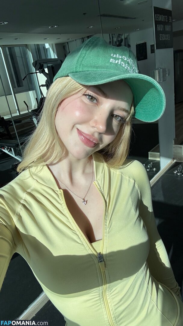 Kardelen Öztaş / Snowfuckerr / Snowmaiid Nu OnlyFans  Foto vazada #50