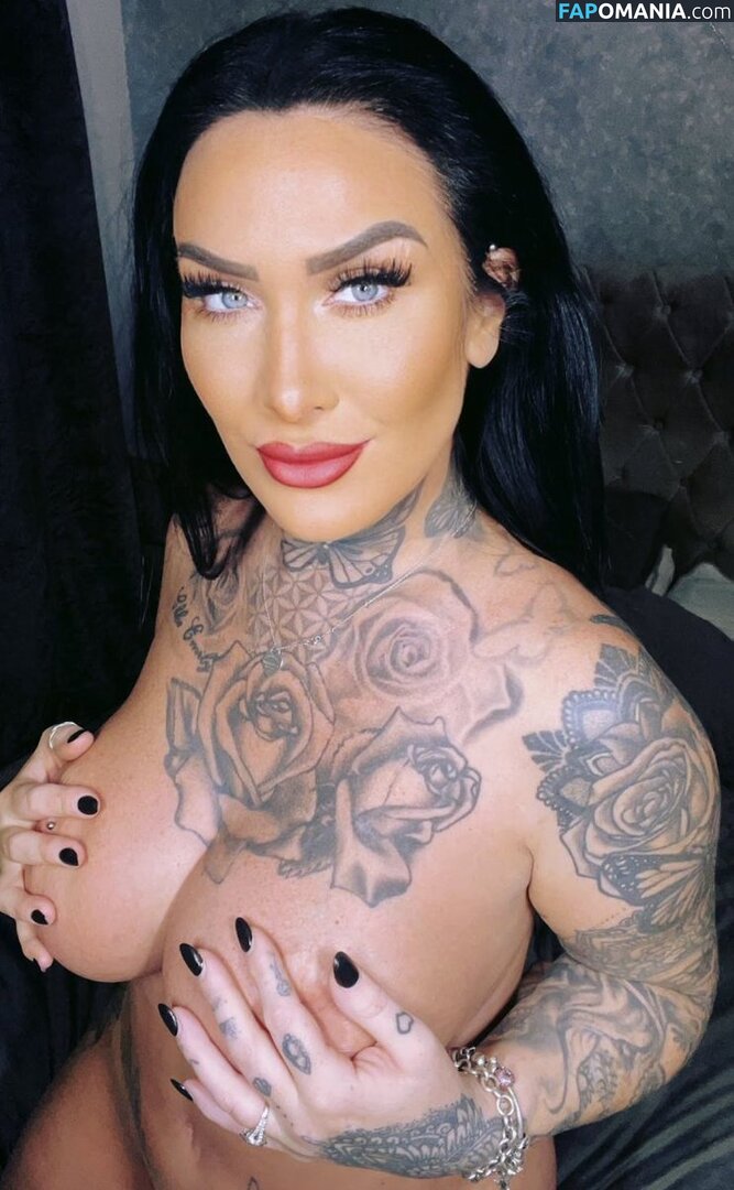 Sofia Rose X Nu OnlyFans  Foto vazada #2