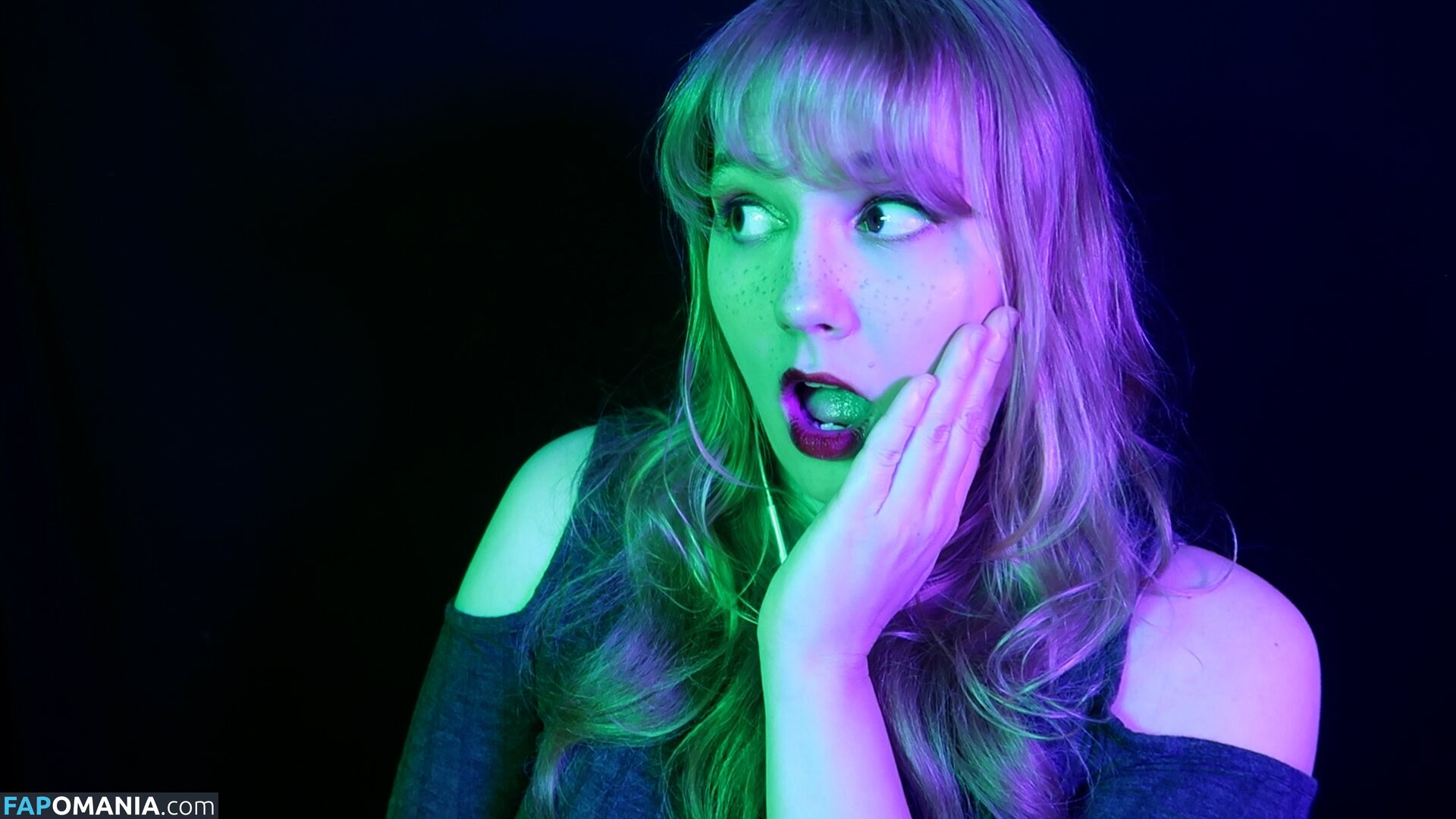 brightstartheory / softlygaloshes Nu OnlyFans  Foto vazada #35