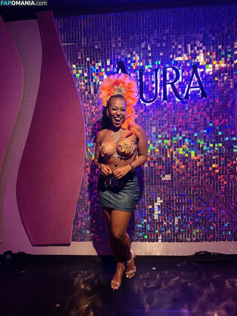 BBB 4 / Solange Vega / https: / solvegaoficial Nu OnlyFans  Foto vazada #7