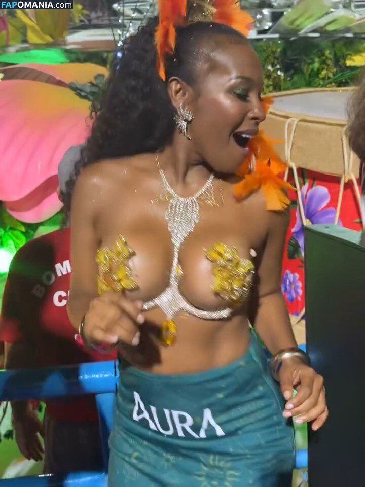 BBB 4 / Solange Vega / https: / solvegaoficial Nu OnlyFans  Foto vazada #9