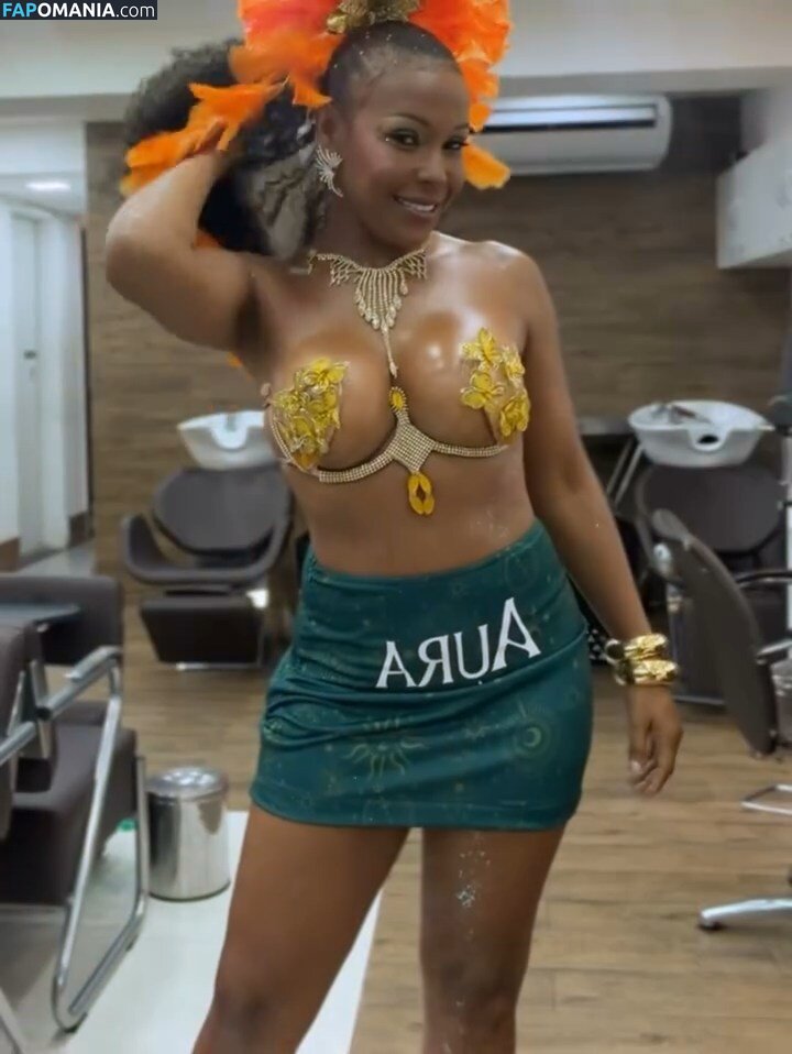 BBB 4 / Solange Vega / https: / solvegaoficial Nu OnlyFans  Foto vazada #12