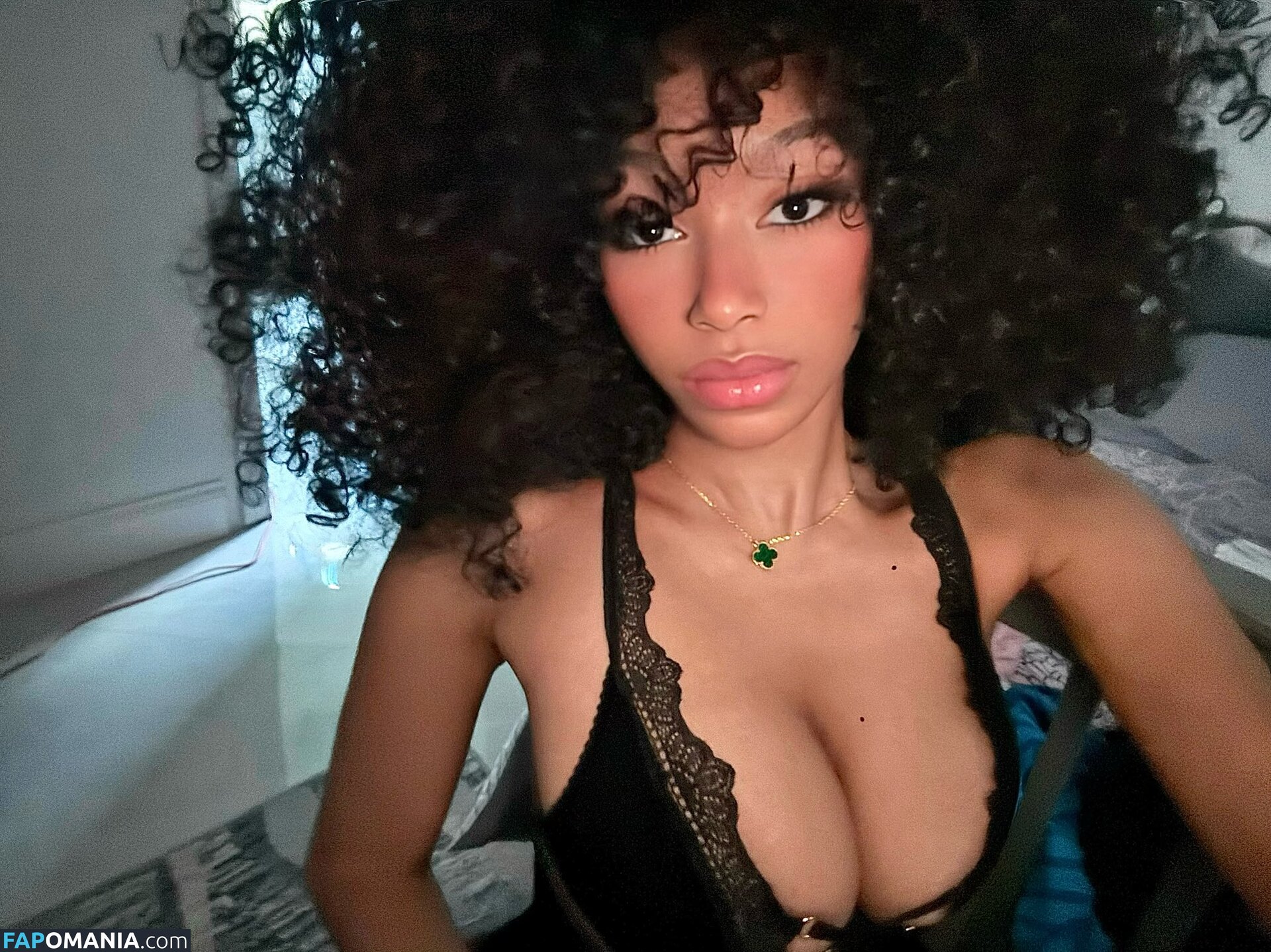 soleiljolina Nu OnlyFans  Foto vazada #1